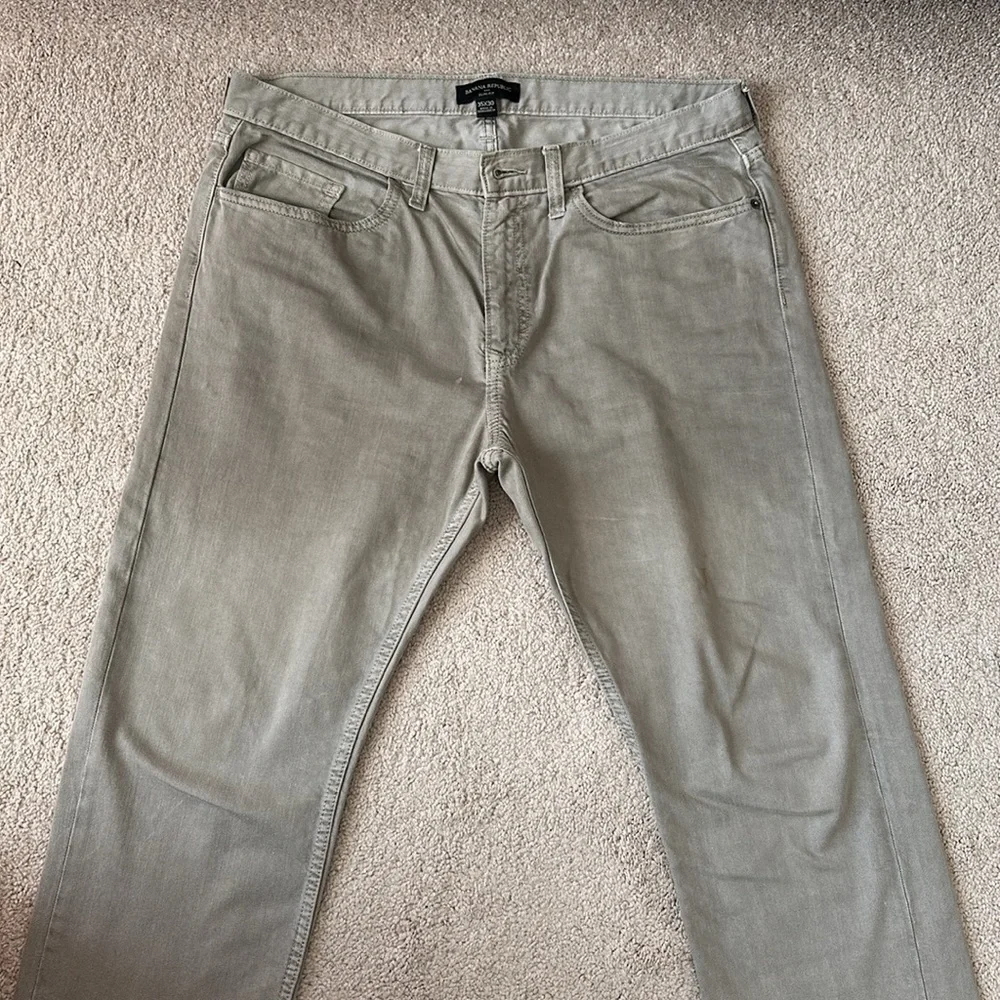 Banana republic slim straight cotton jeans 35/30